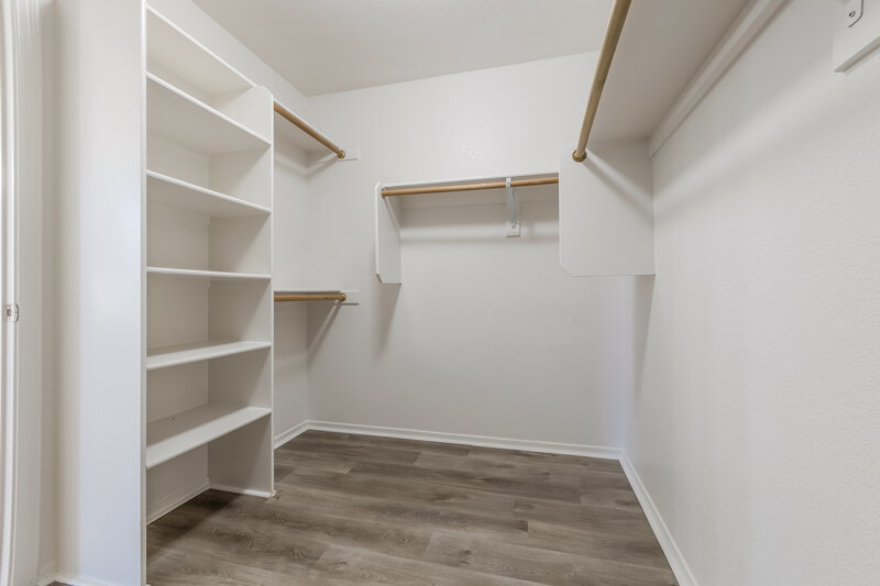 2,415/Mo, 3834 E Longhorn Dr Gilbert, AZ 85297 Walk In Closet View