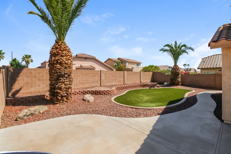 2,245/Mo, 3834 E Longhorn Dr Gilbert, AZ 85297 Rear View