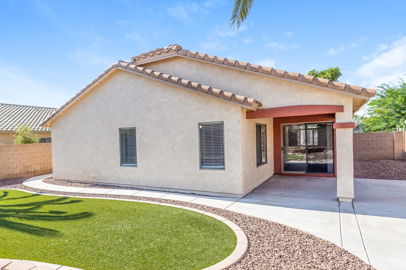2,415/Mo, 3834 E Longhorn Dr Gilbert, AZ 85297 Rear View
