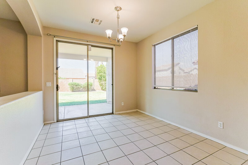 3,055/Mo, 514 W Redwood Dr Chandler, AZ 85248 Dining Room View