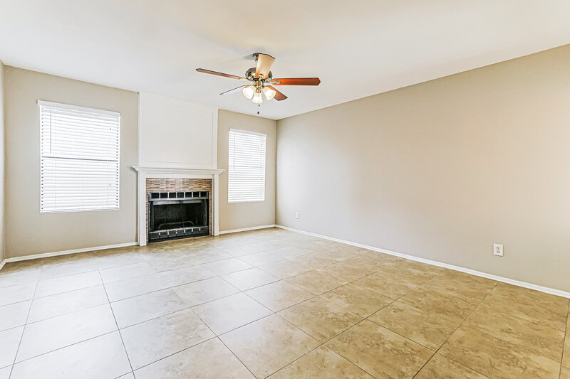 2,285/Mo, 1900 N Jay St Chandler, AZ 85225 Living Room View