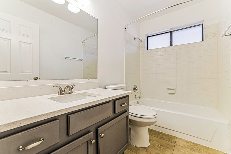2,285/Mo, 1900 N Jay St Chandler, AZ 85225 Bathroom View