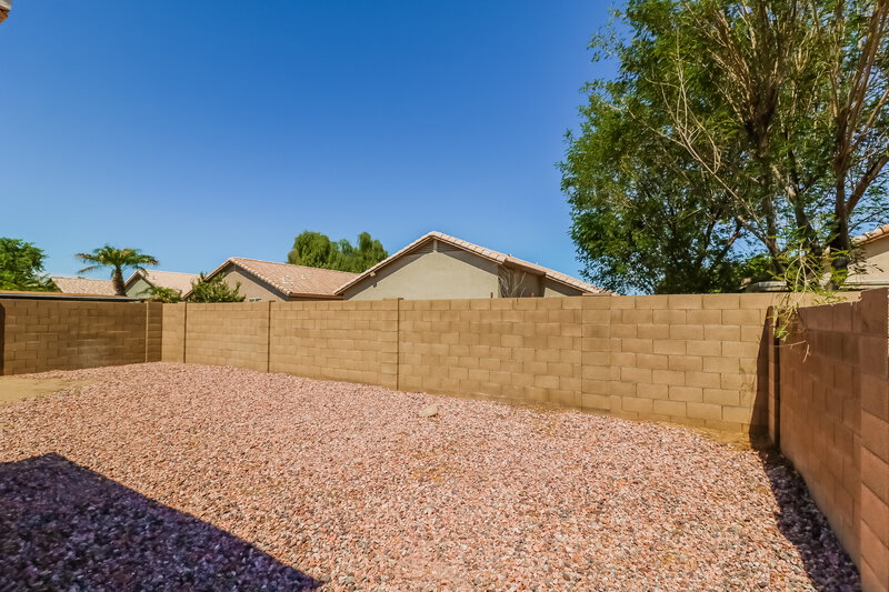 1,860/Mo, 13354 W Saguaro Ln Surprise, AZ 85374 Rear View 2