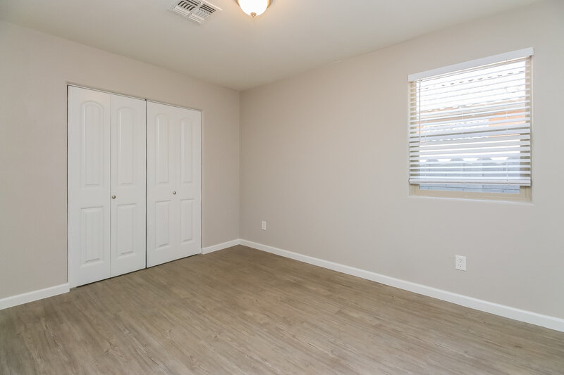 2,450/Mo, 3825 E Frances Ln Gilbert, AZ 85295 Bedroom View 2