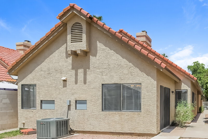 2,190/Mo, 4681 W Harrison St Chandler, AZ 85226 Rear View