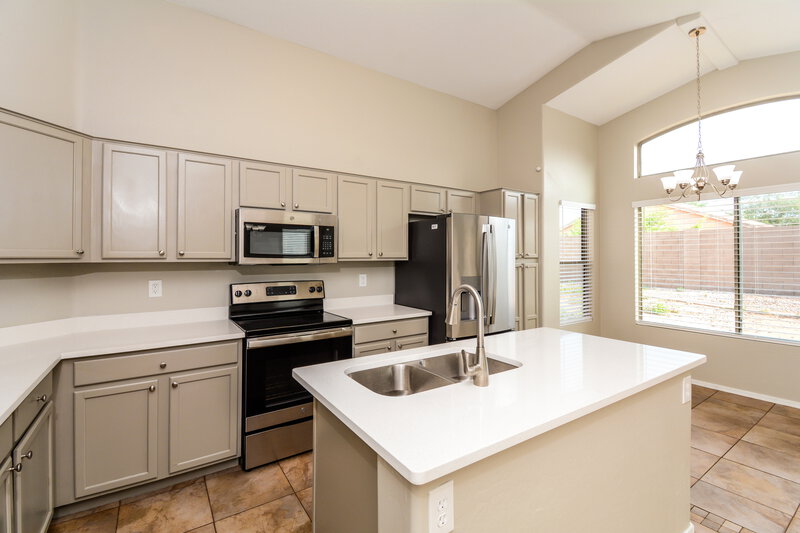 2,170/Mo, 14846 W Hearn Rd Surprise, AZ 85379 Kitchen View
