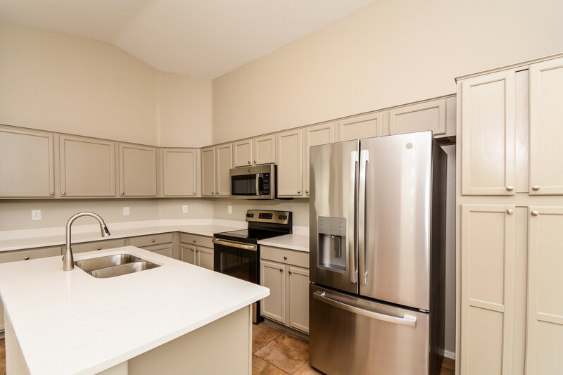 2,170/Mo, 14846 W Hearn Rd Surprise, AZ 85379 Kitchen View 2