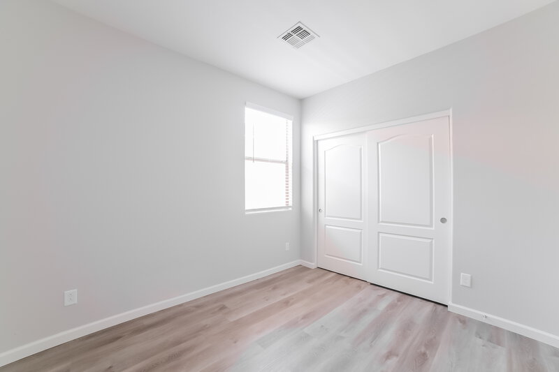 2,050/Mo, 4754 N 126th Dr Litchfield Park, AZ 85340 Bedroom View 2