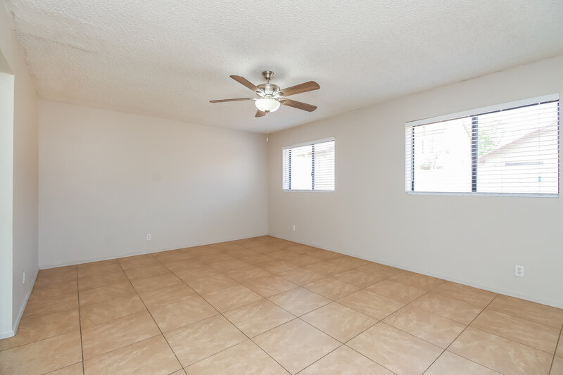 2,685/Mo, 1232 W Riviera Dr Gilbert, AZ 85233 Main Bedroom View