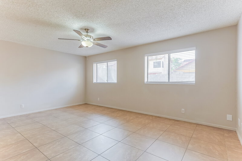 2,950/Mo, 1232 W Riviera Dr Gilbert, AZ 85233 Main Bedroom View 2