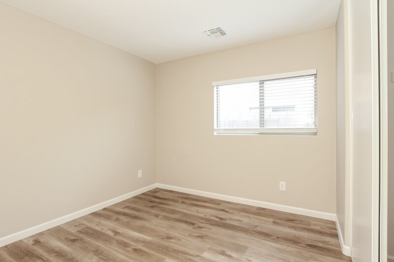 1,870/Mo, 12157 N 151st Dr Surprise, AZ 85379 Bedroom View
