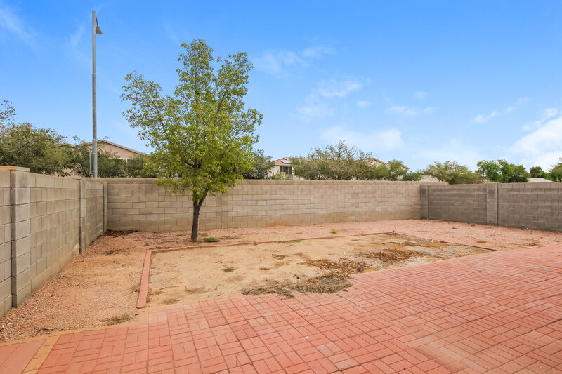 1,870/Mo, 12157 N 151st Dr Surprise, AZ 85379 Patio View