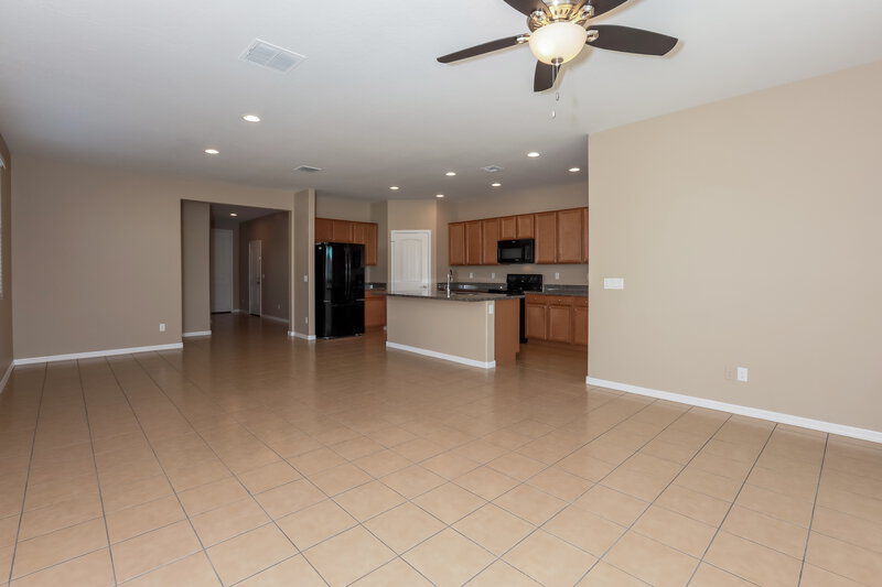 1,980/Mo, 2282 W Arroyo Way Queen Creek, AZ 85142 Living Room View