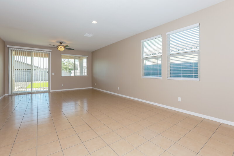 1,980/Mo, 2282 W Arroyo Way Queen Creek, AZ 85142 Dining Room View 2