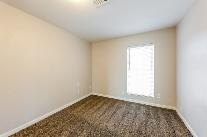 2,410/Mo, 515 W Montoya Ln Phoenix, AZ 85027 Bedroom View