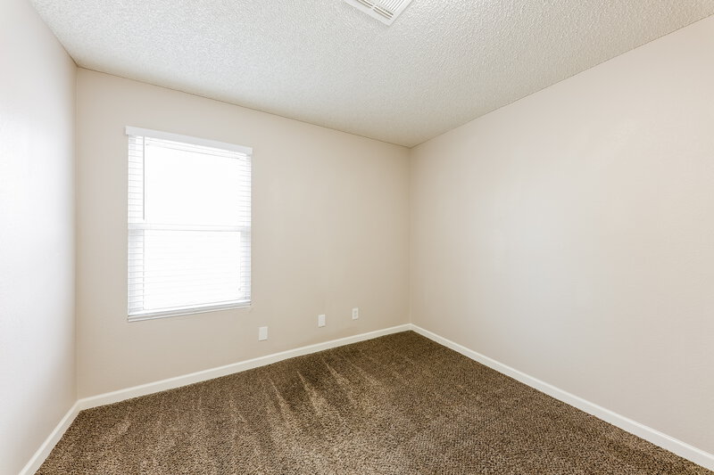 2,410/Mo, 515 W Montoya Ln Phoenix, AZ 85027 Bedroom View 2