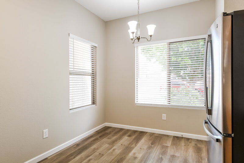 1,985/Mo, 16408 N Naegel Dr Surprise, AZ 85374 Breakfast Nook View