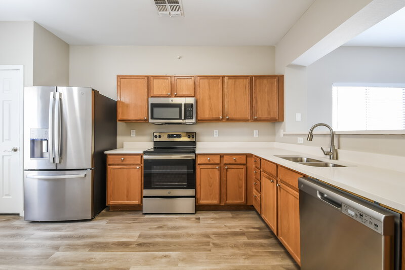 1,985/Mo, 16408 N Naegel Dr Surprise, AZ 85374 Kitchen View