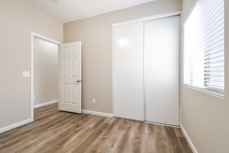 1,985/Mo, 16408 N Naegel Dr Surprise, AZ 85374 Bedroom View 2