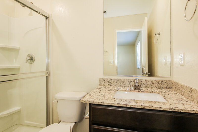 1,655/Mo, 25832 W Samantha Way Buckeye, AZ 85326 Main Bathroom View
