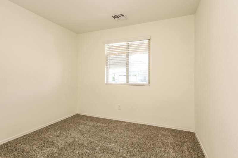 1,655/Mo, 25832 W Samantha Way Buckeye, AZ 85326 Bedroom View 2
