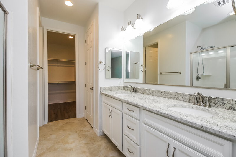 2,005/Mo, 4486 W Kirkland Ave Queen Creek, AZ 85142 Main Bathroom View