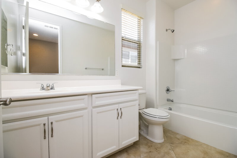 2,005/Mo, 4486 W Kirkland Ave Queen Creek, AZ 85142 Bathroom View