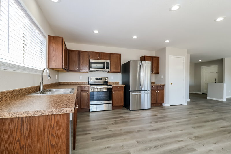 1,915/Mo, 25641 W Nancy Ln Buckeye, AZ 85326 Kitchen View