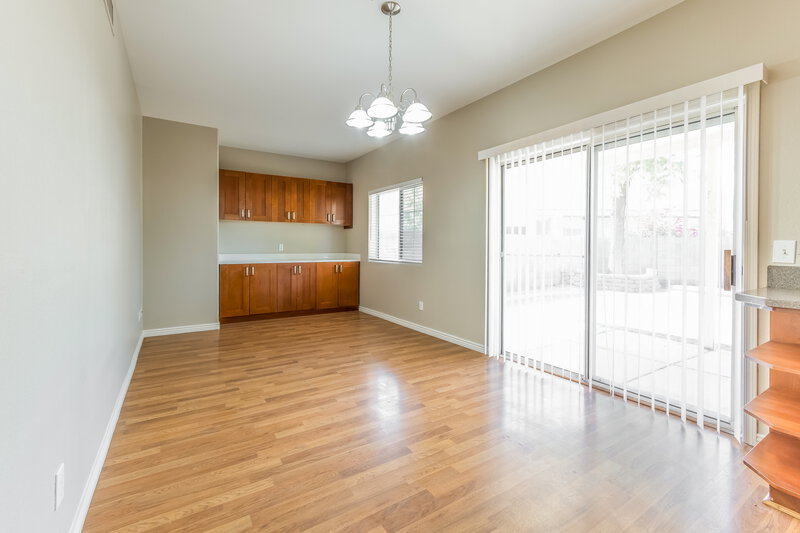 2,155/Mo, 6134 S Colonial Way Tempe, AZ 85283 Dining Room View