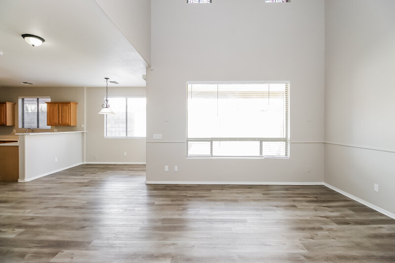 2,265/Mo, 1247 S Amador Mesa, AZ 85209 Living Room View 3