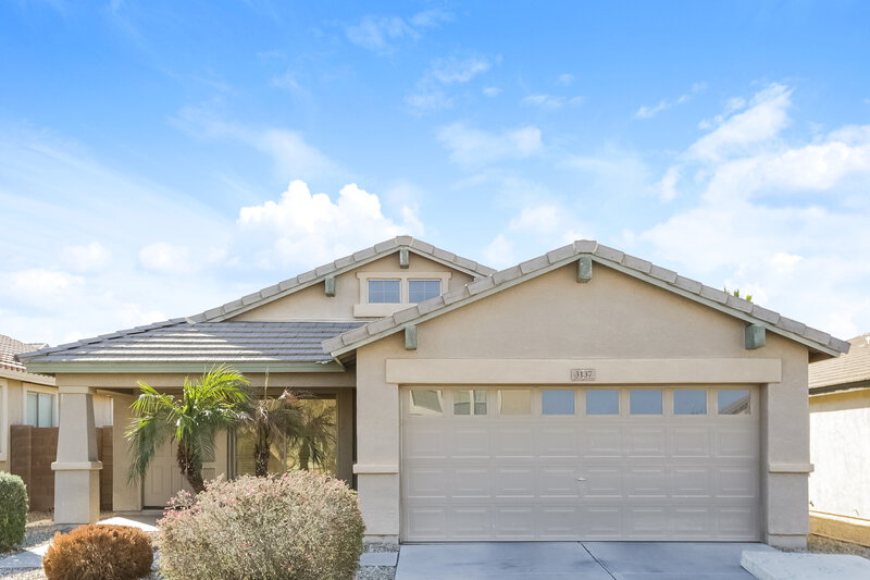 1,825/Mo, 3137 W Maldonado Rd Phoenix, AZ 85041 External View