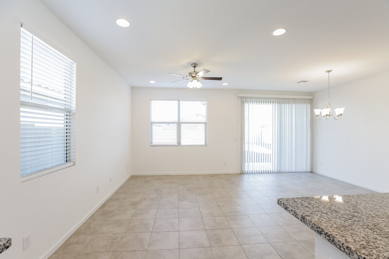 2,245/Mo, 5634 W Notch Hill Rd Laveen, AZ 85339 Living Room View 2