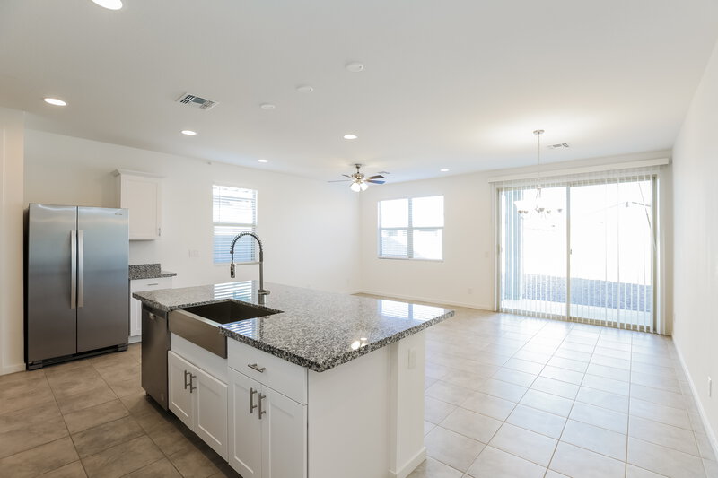 2,245/Mo, 5634 W Notch Hill Rd Laveen, AZ 85339 Kitchen View