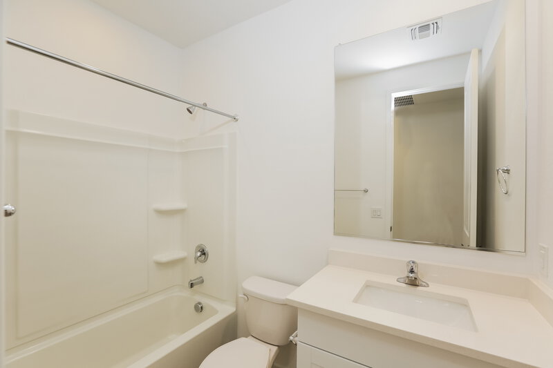 2,245/Mo, 5634 W Notch Hill Rd Laveen, AZ 85339 Bathroom View