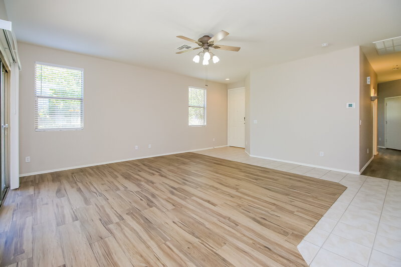 2,110/Mo, 20967 E Desert Hills Blvd Queen Creek, AZ 85142 Living Room View