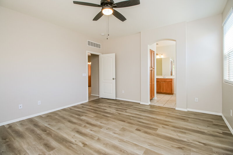 2,110/Mo, 20967 E Desert Hills Blvd Queen Creek, AZ 85142 Main Bedroom View