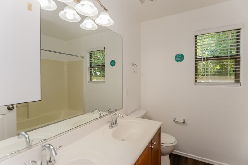 2,040/Mo, 3939 E Jasper Dr Gilbert, AZ 85296 Bathroom View