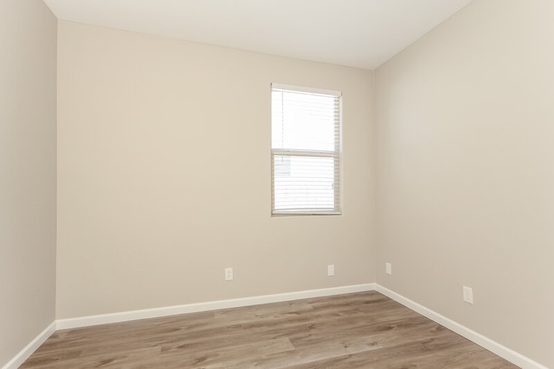 0/Mo, 1072 S 177th Dr # A1 Goodyear, AZ 85338 Bedroom View 4