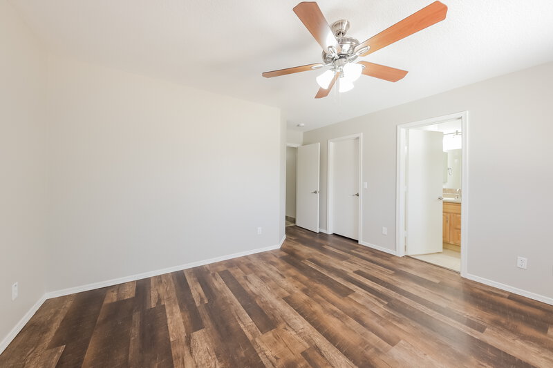 1,850/Mo, 8560 W Eva St Peoria, AZ 85345 Main Bedroom View 2