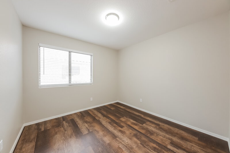 1,850/Mo, 8560 W Eva St Peoria, AZ 85345 Bedroom View 2