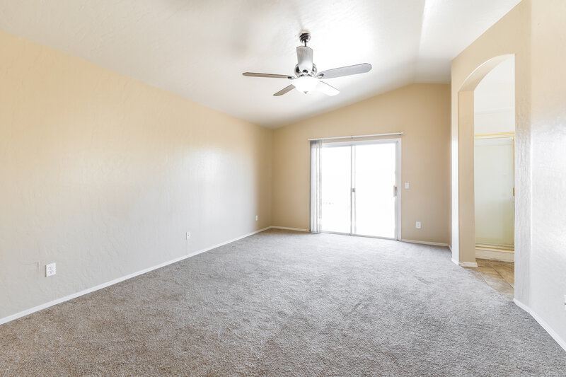 3,285/Mo, 1662 W Campbell Ave Gilbert, AZ 85233 Main Bedroom View