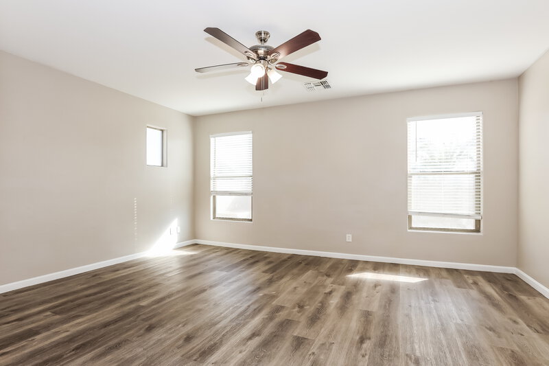 2,200/Mo, 4505 W Pleasant Ln Laveen, AZ 85339 Main Bedroom View 2