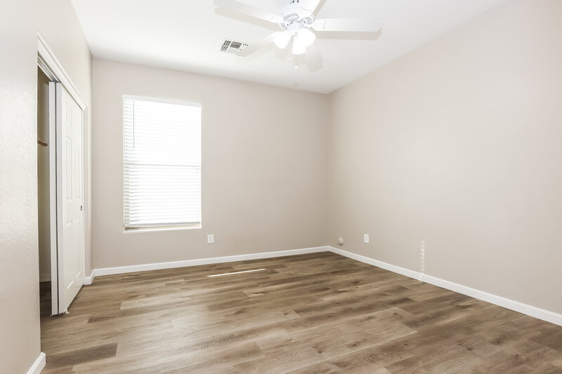 2,200/Mo, 4505 W Pleasant Ln Laveen, AZ 85339 Bedroom View
