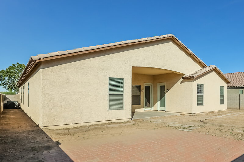 2,200/Mo, 4505 W Pleasant Ln Laveen, AZ 85339 Rear View