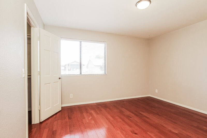 2,670/Mo, 1226 W Seashore Dr Gilbert, AZ 85233 Bedroom View