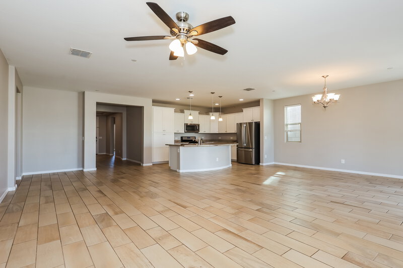 2,395/Mo, 10654 W Anna Ave Peoria, AZ 85383 Living Room View