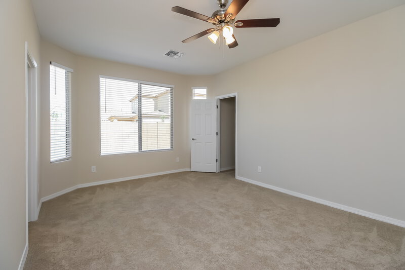 1,975/Mo, 1604 W Flintlock Dr San Tan Valley, AZ 85142 Main Bedroom View