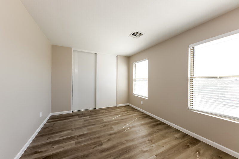 2,220/Mo, 9708 W Cordes Rd Tolleson, AZ 85353 Bedroom View