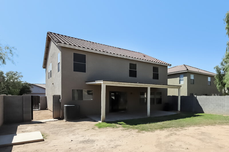 2,220/Mo, 9708 W Cordes Rd Tolleson, AZ 85353 Rear View