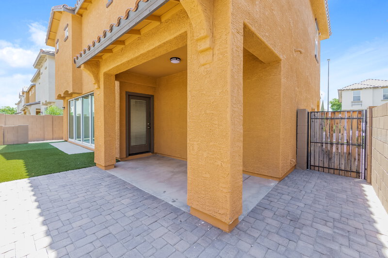 2,825/Mo, 4138 E Pony Ln Gilbert, AZ 85295 Rear View